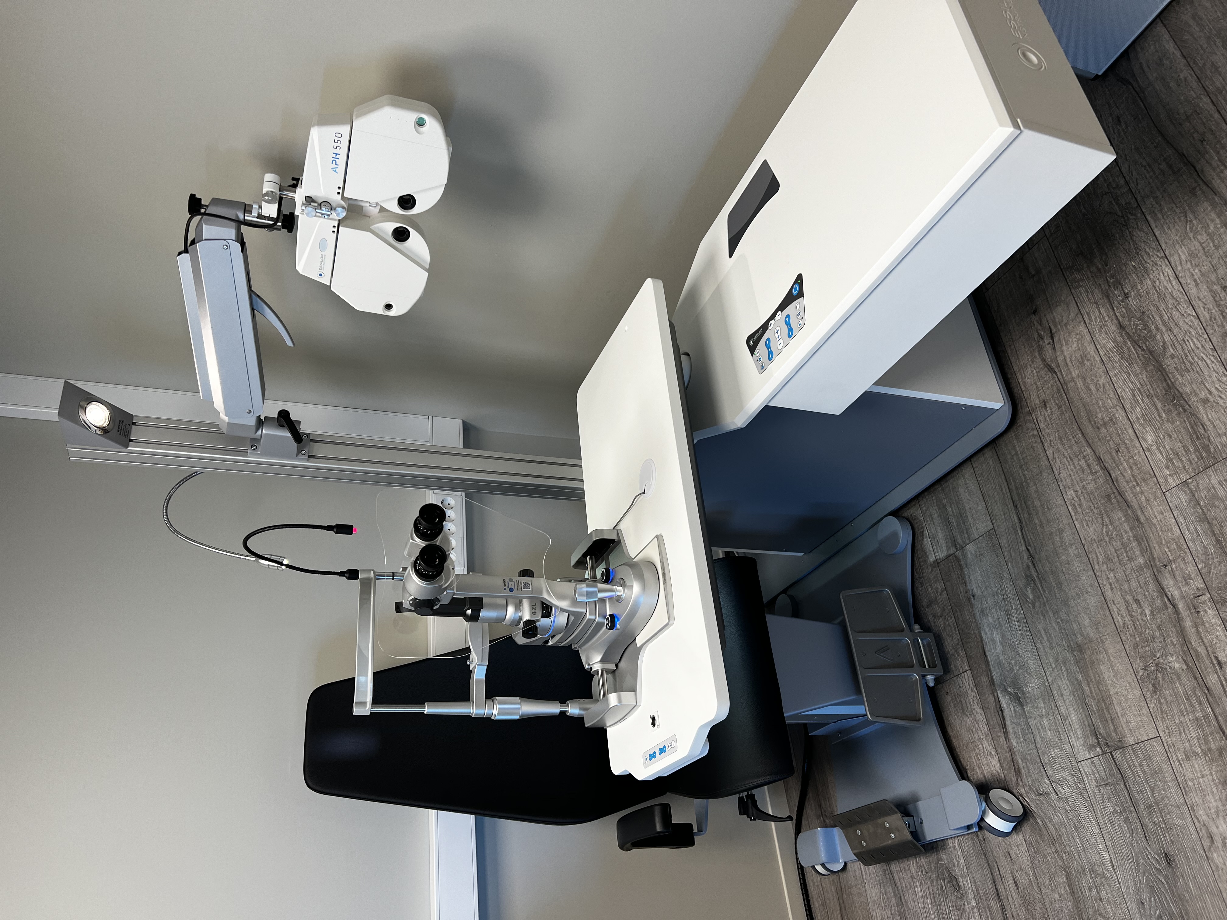 Om Essilor instrumenter | essishop.no